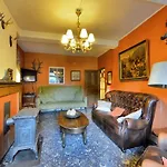 Charming Villa, Feriehus *